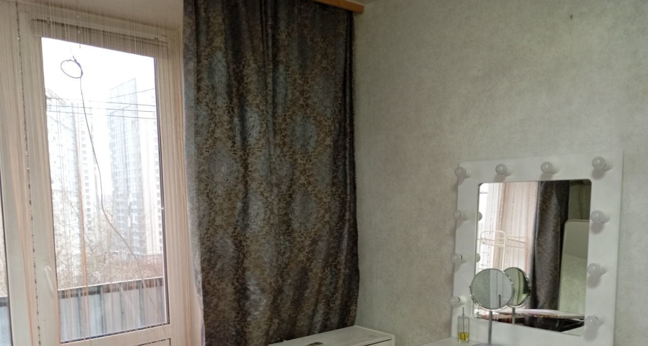 Снять 1-комнатную квартиру на Кастанаевская улица, 11, метро Фили, г. Москва