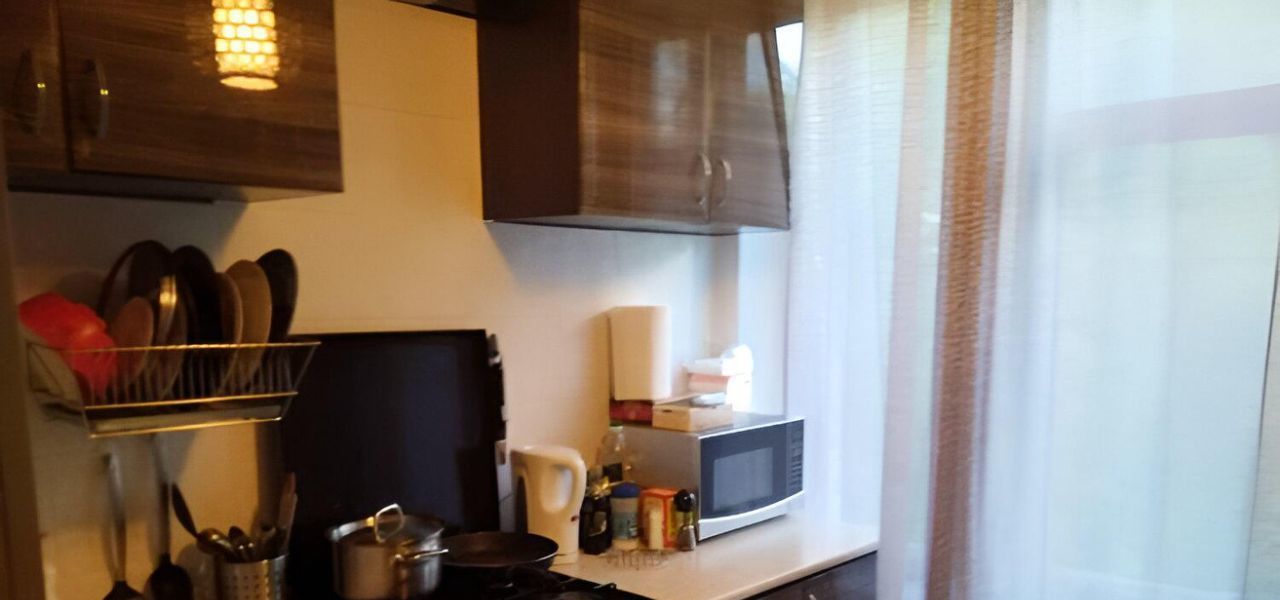 Снять 2к квартиру на Ереванская улица, 15К1, метро Царицыно, г. Москва