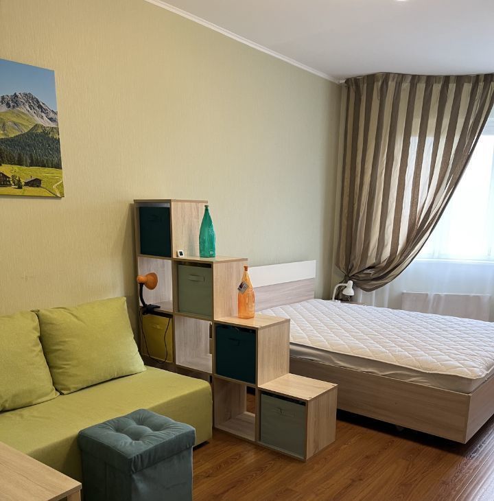 Аренда однокомнатной квартиры на улица Грина, 1к8, метро Бульвар Дмитрия Донского, г. Москва