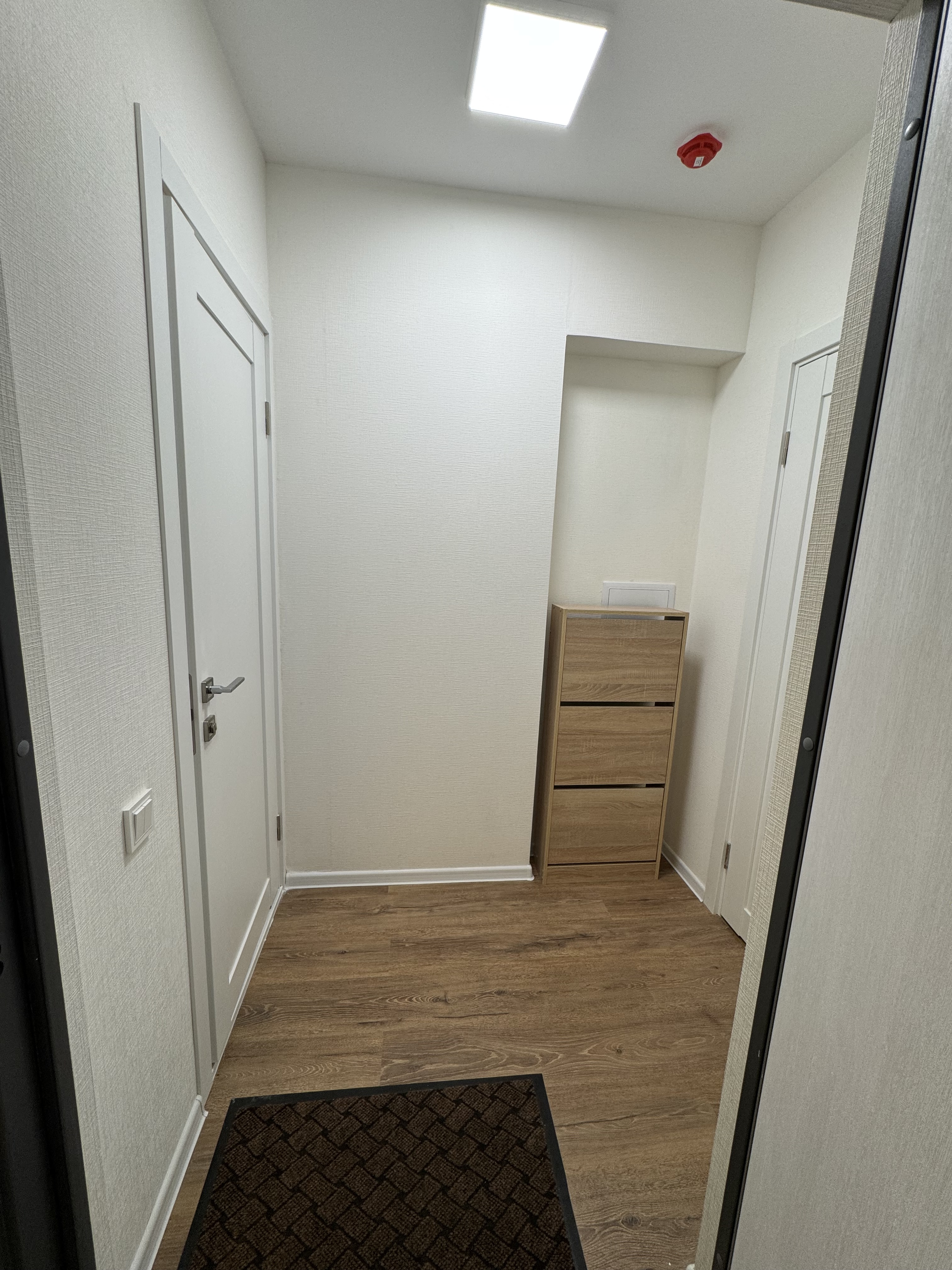 Сдается 1-комнатная квартира на г Санкт-Петербург, ул Пахомовская, д 14 к 1 стр 1, метро Академическая, г. Санкт-Петербург