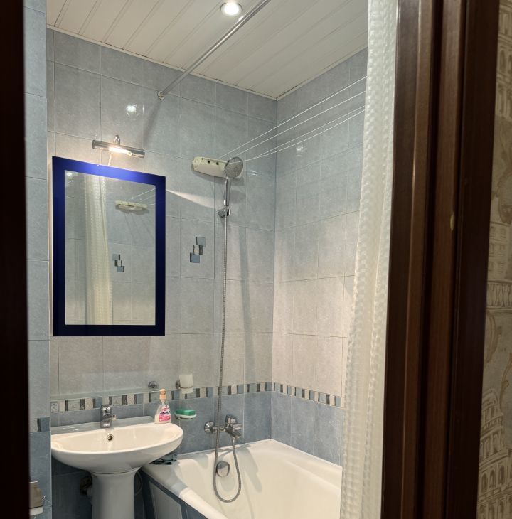 Снять 3к квартиру на улица Наметкина, 11К1, метро Новые Черёмушки, г. Москва