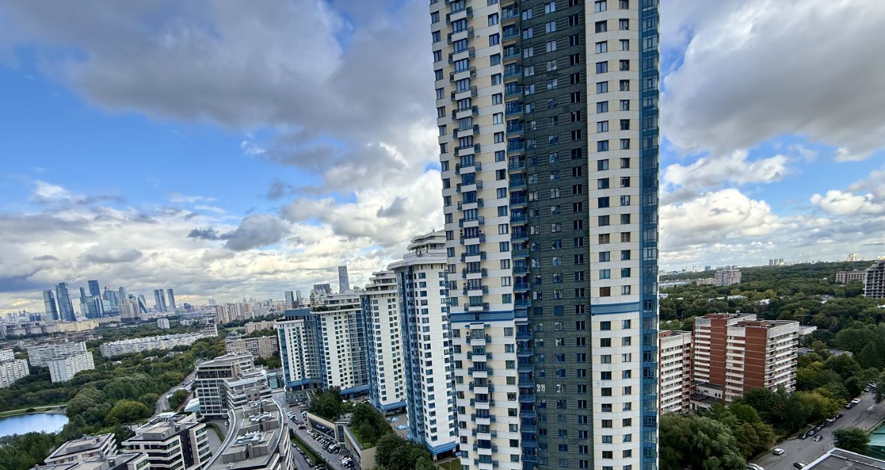 Сдаю 3к квартиру на Мосфильмовская улица, 70к1, метро Минская, г. Москва