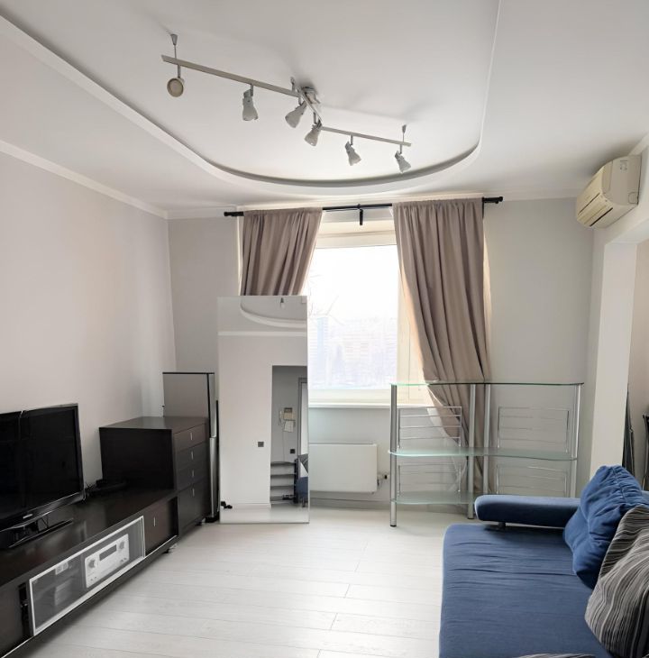 Снять двухкомнатную квартиру на Сколковское шоссе, 13, метро Кунцевская, г. Москва