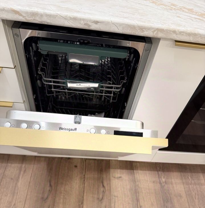 Сдам 2к квартиру на Алтуфьевское шоссе, 55к4, метро Бибирево, г. Москва