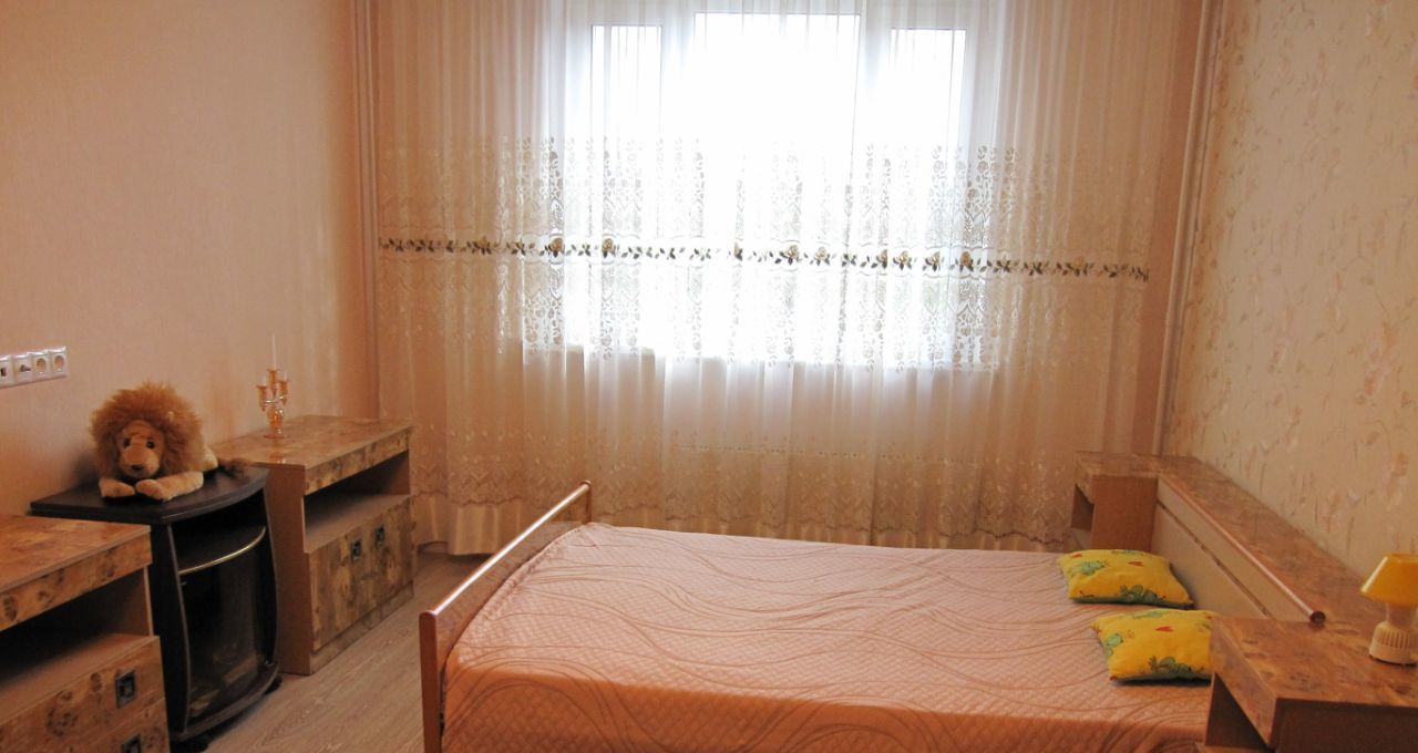 Сдаю 1к квартиру на улица Знаменские Садки, 11, метро Лесопарковая, г. Москва