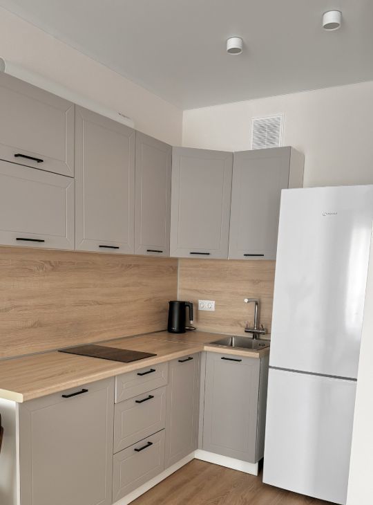 Сдам 1-комнатную квартиру на проезд Стройкомбината, 1, метро Озёрная, г. Москва