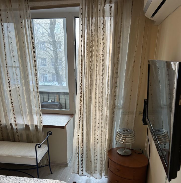 Сдам 2к квартиру на Хохловский переулок, 10С7, метро Чистые пруды, г. Москва