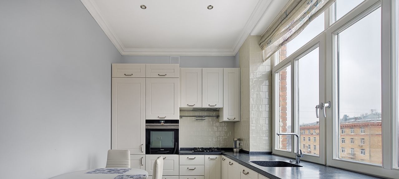 Аренда двухкомнатной квартиры на Фрунзенская набережная, 36/2, метро Спортивная, г. Москва