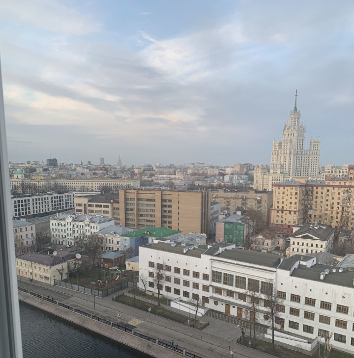 Сдаю двухкомнатную квартиру на Озерковская набережная, 2/1, метро Третьяковская, г. Москва