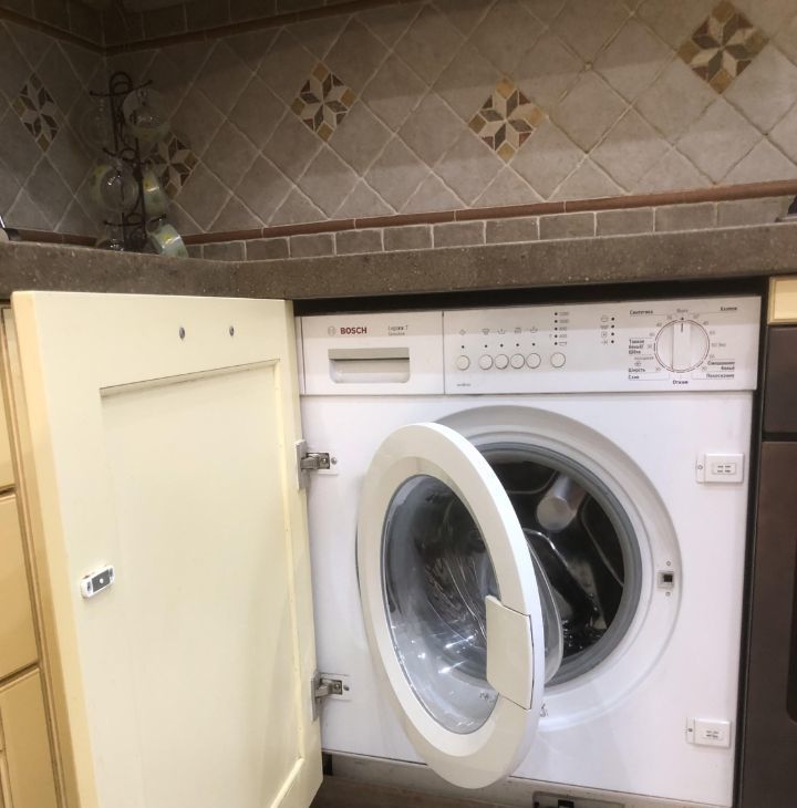 Снять 3-комнатную квартиру на Смоленская улица, 10, метро Парк культуры, г. Москва