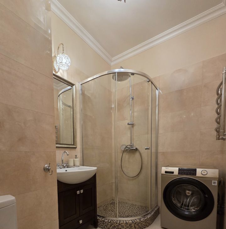 Сдаю 2-к квартиру на Кудринская площадь, 1, метро Краснопресненская, г. Москва