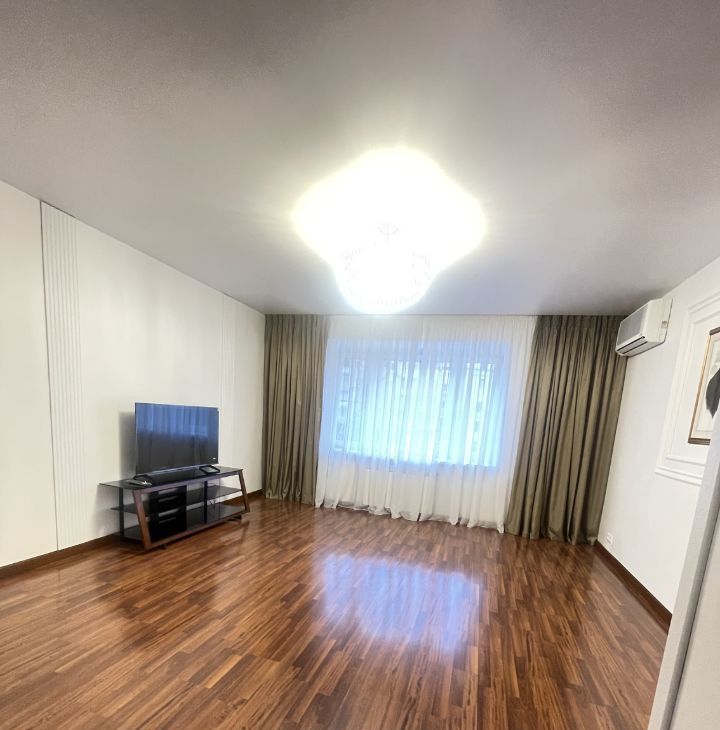 Аренда 3х-комнатной квартиры на Панфиловский переулок, 1/16С1, метро Краснопресненская, г. Москва