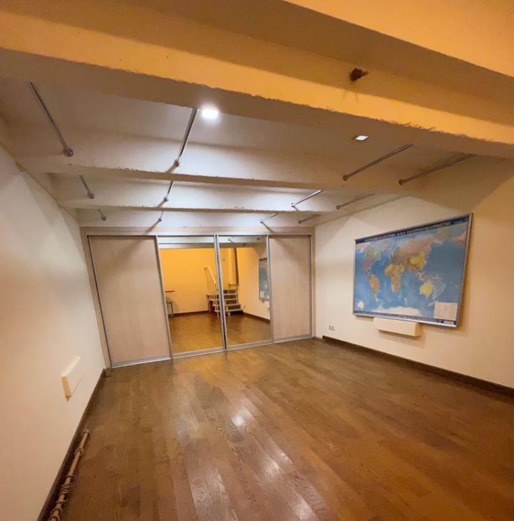 Сдается 4к квартира на Гончарная улица, 26к1, метро Таганская, г. Москва