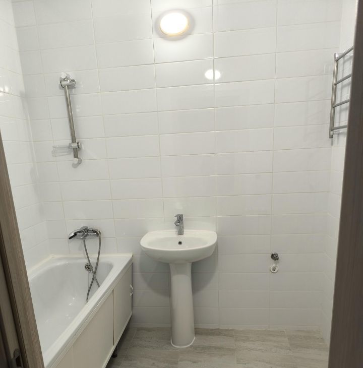 Сдам 2к квартиру на улица Кварцевая, 4к1, метро Ольховая, г. Москва