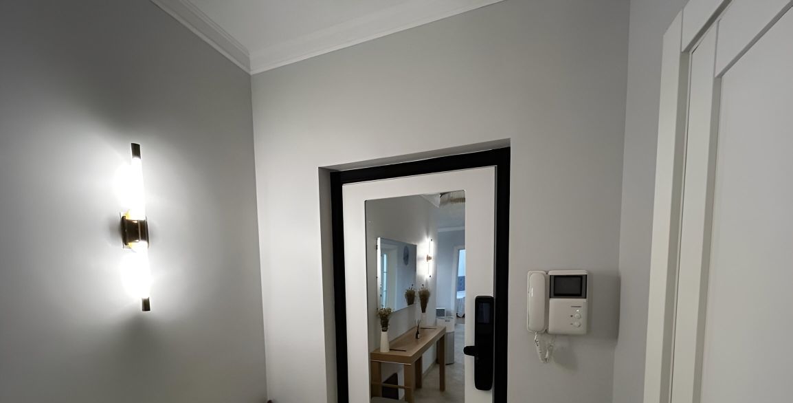 Сдаю 3-комнатную квартиру на улица Сергея Макеева, 1, метро Улица 1905 года, г. Москва