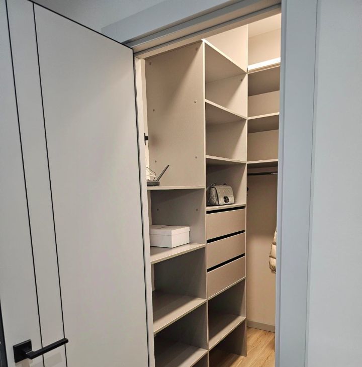 Снять трехкомнатную квартиру на Шмитовский проезд, 39к8, метро Шелепиха, г. Москва