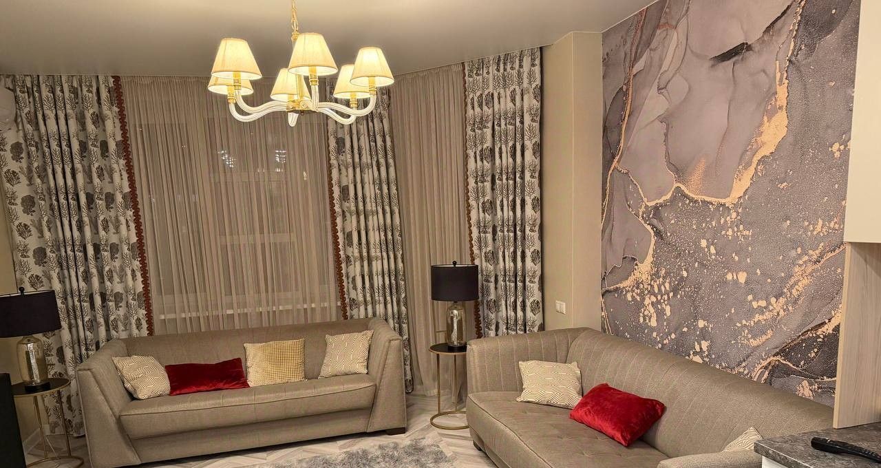 Сдается трехкомнатная квартира на 6-я Радиальная улица, 5к2, метро Царицыно, г. Москва