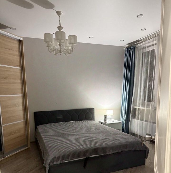 Сдаю трехкомнатную квартиру на Нагатинская набережная, 14К1, метро Коломенская, г. Москва