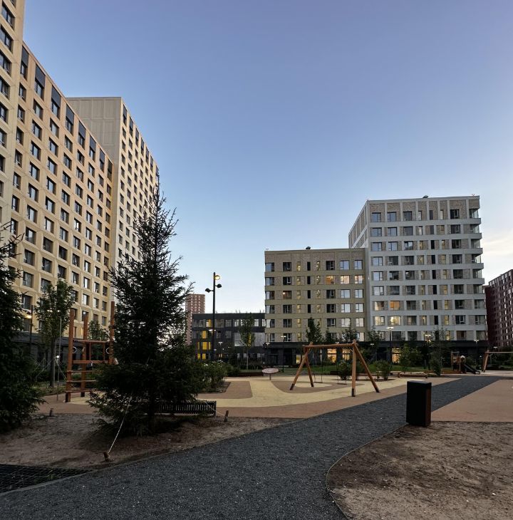 Снять 2к квартиру на бульвар Небесный, 1к1, метро Волоколамская, г. Москва