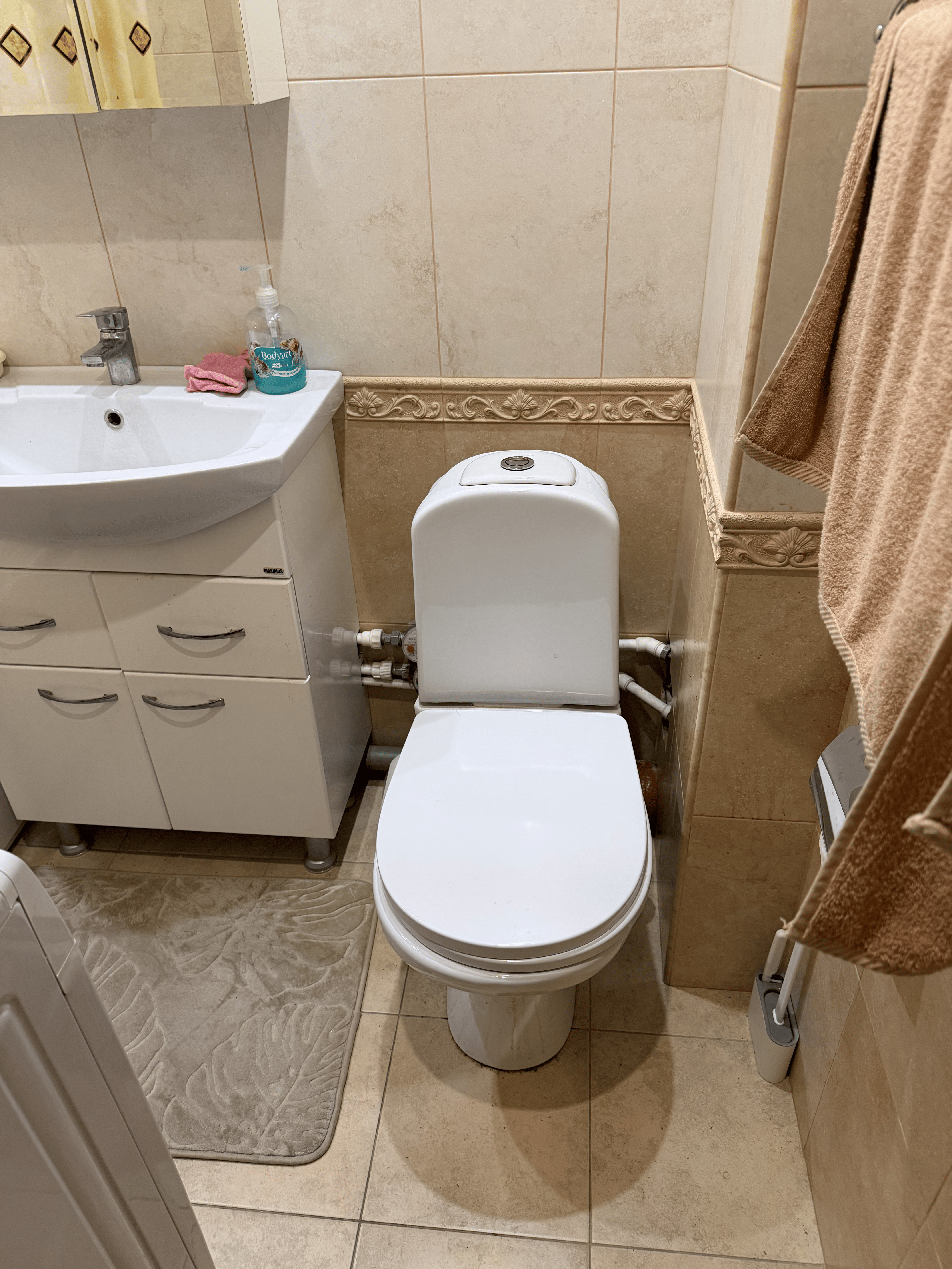 Сдаю 2-комнатную квартиру на г Москва, Краснопахорский р-н, поселок Спортбазы, д 10, кв 57, г. Москва