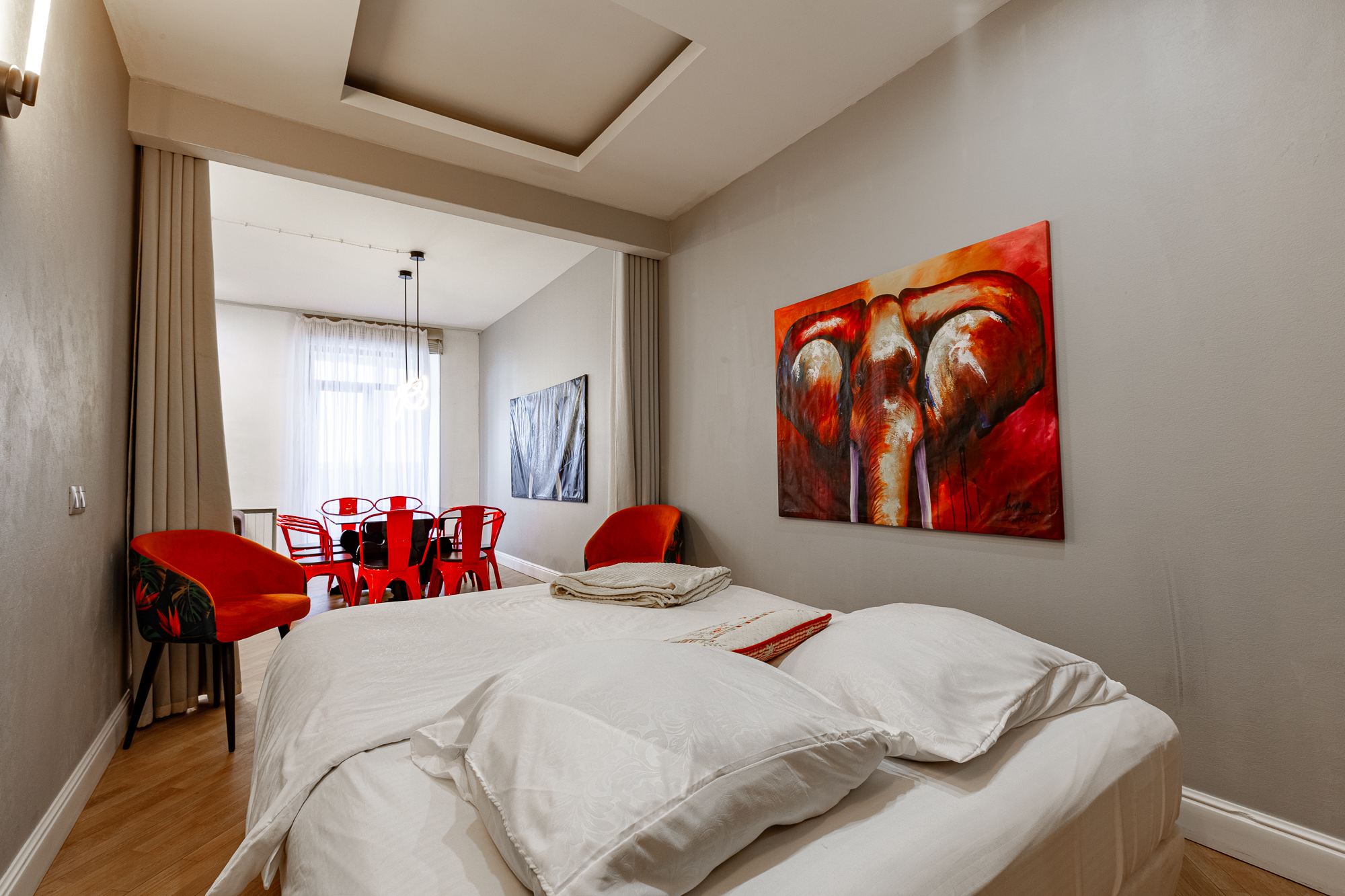 Сдам четырехкомнатную квартиру на г Москва, ул Тверская, д 19А, метро Чеховская, г. Москва