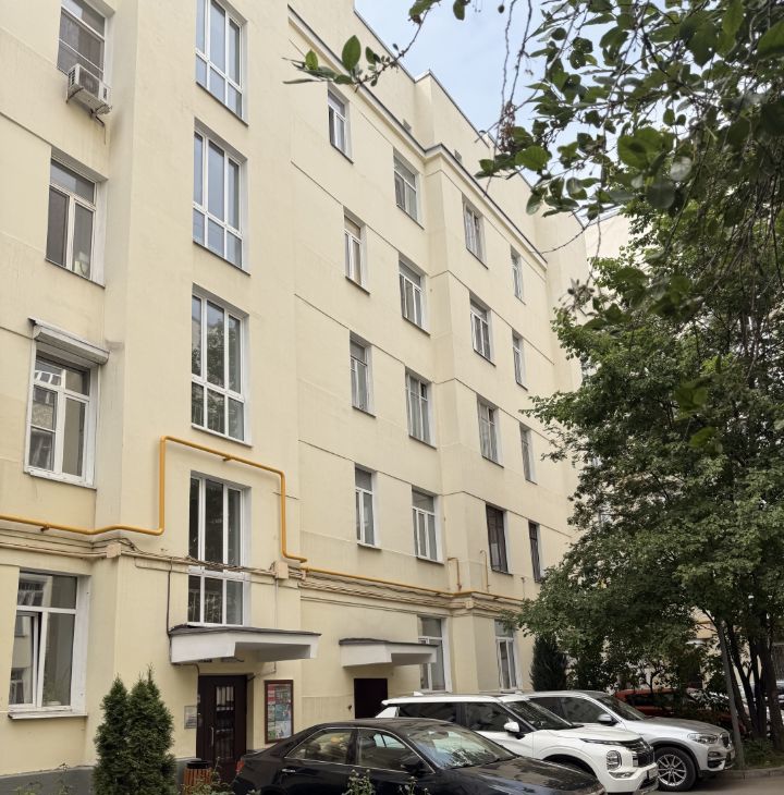 Сдается двухкомнатная квартира на 2-й Троицкий переулок, 6АС3, г. Москва