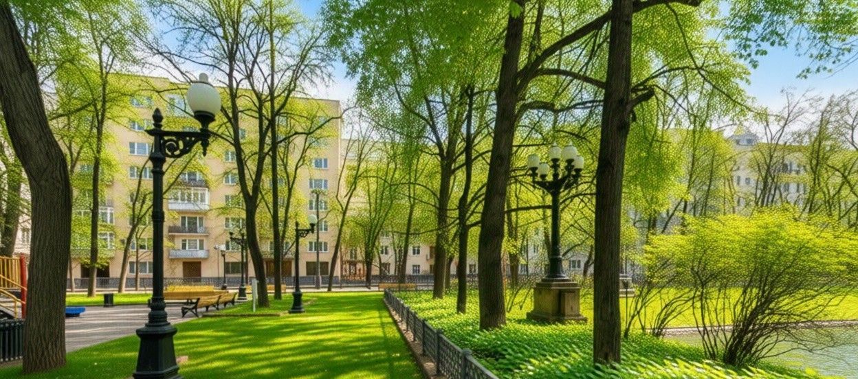 Снять четырехкомнатную квартиру на Малая Бронная улица, 36, метро Маяковская, г. Москва