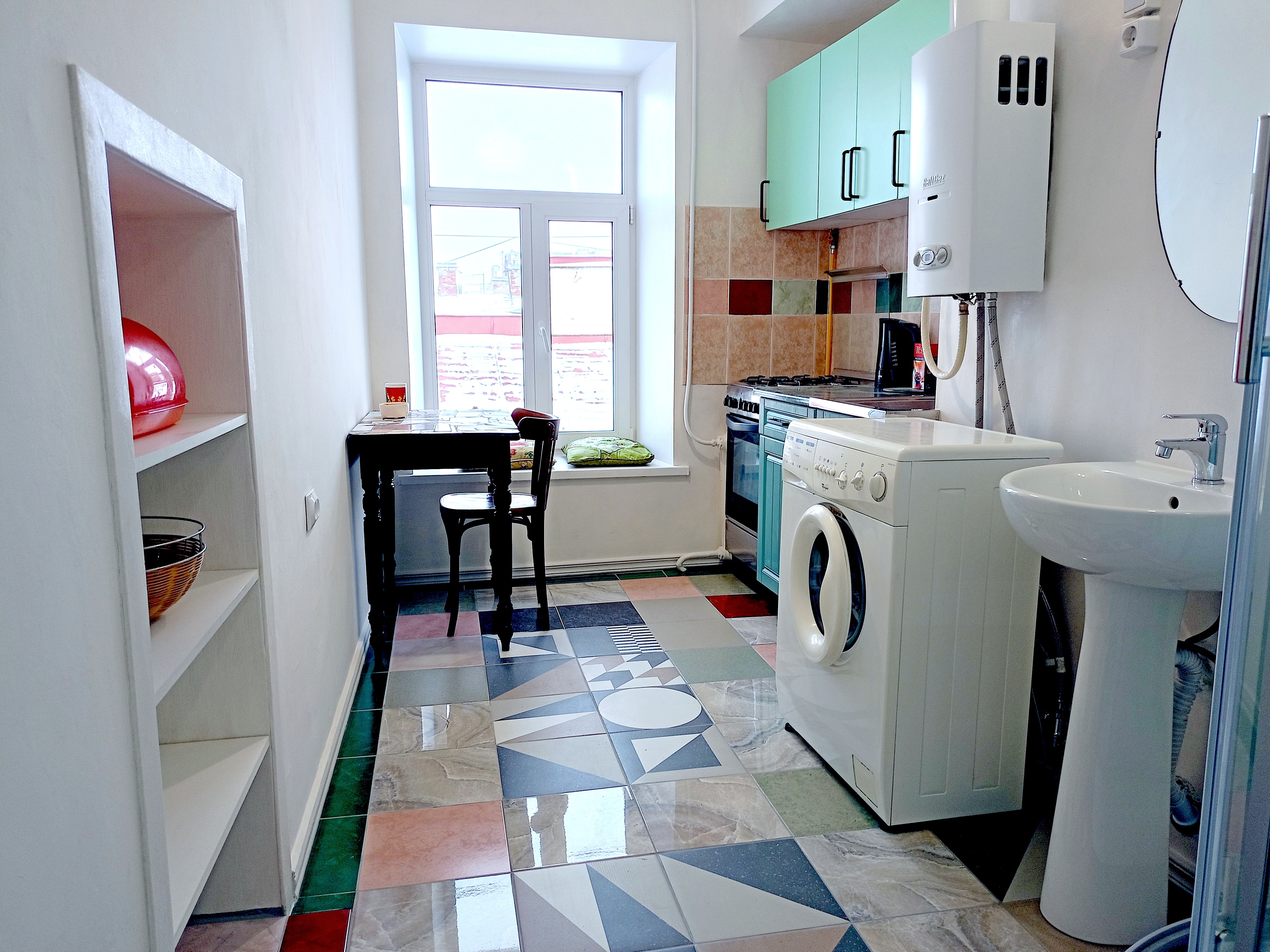 Снять 2-комнатную квартиру на г Санкт-Петербург, Спасский пер, д 6-8 литера А, метро Сенная площадь, г. Санкт-Петербург