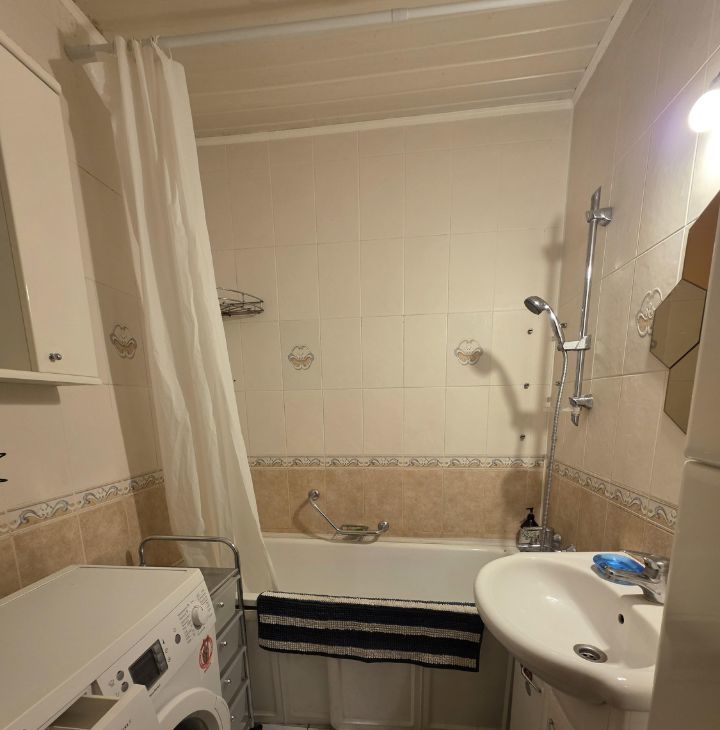 Сдаю 1-к квартиру на проспект Вернадского, 125К1, метро Тропарёво, г. Москва