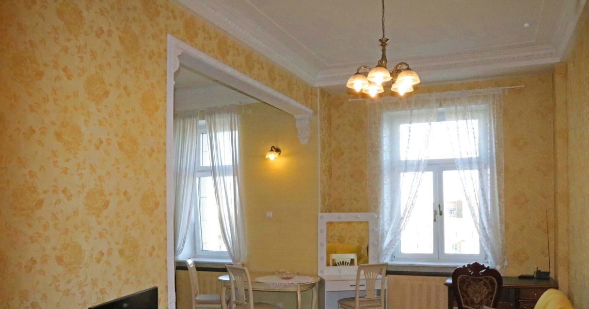 Сдаю 2к квартиру на Кутузовский проспект, 2/1К1А, метро Смоленская (Арбатско-Покровская линия), г. Москва