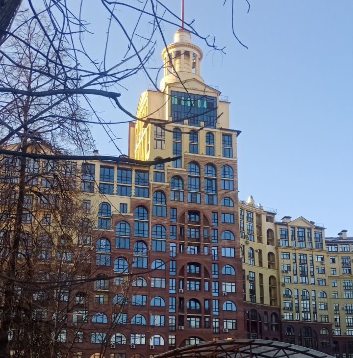 Сдам 2к квартиру на улица Маршала Рыбалко, 2к6, метро Октябрьское поле, г. Москва