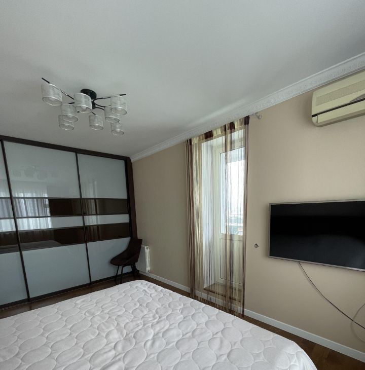 Сдам 4к квартиру на улица Новаторов, 36К1, г. Москва
