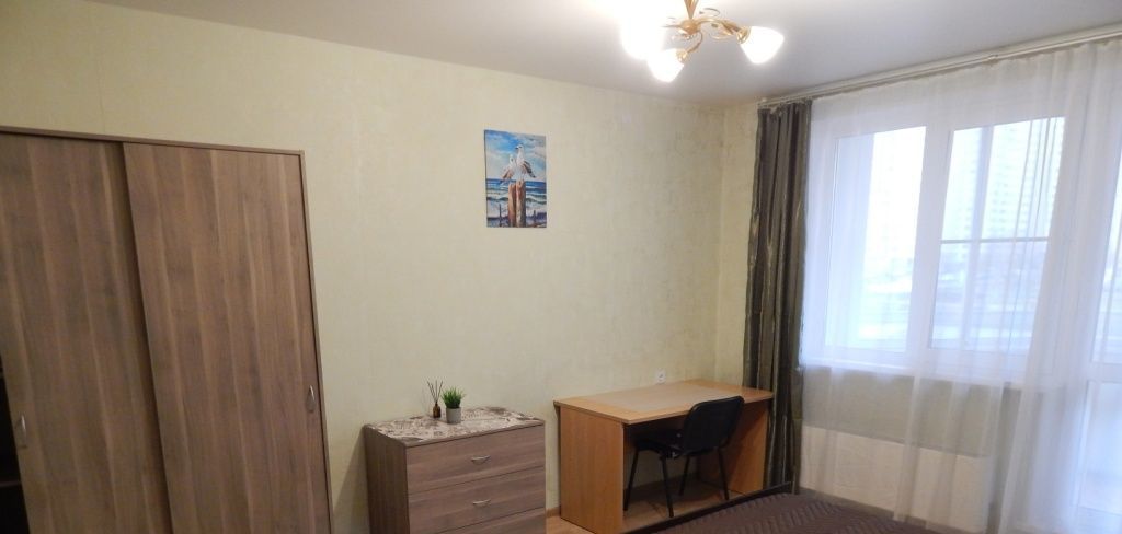 Снять 2-к квартиру на проспект Защитников Москвы, 12, метро Некрасовка, г. Москва