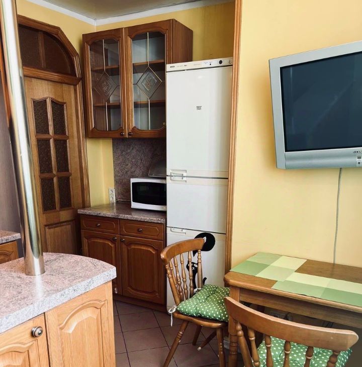 Снять 2-к квартиру на улица Госпитальный Вал, 3К4, метро Электрозаводская, г. Москва