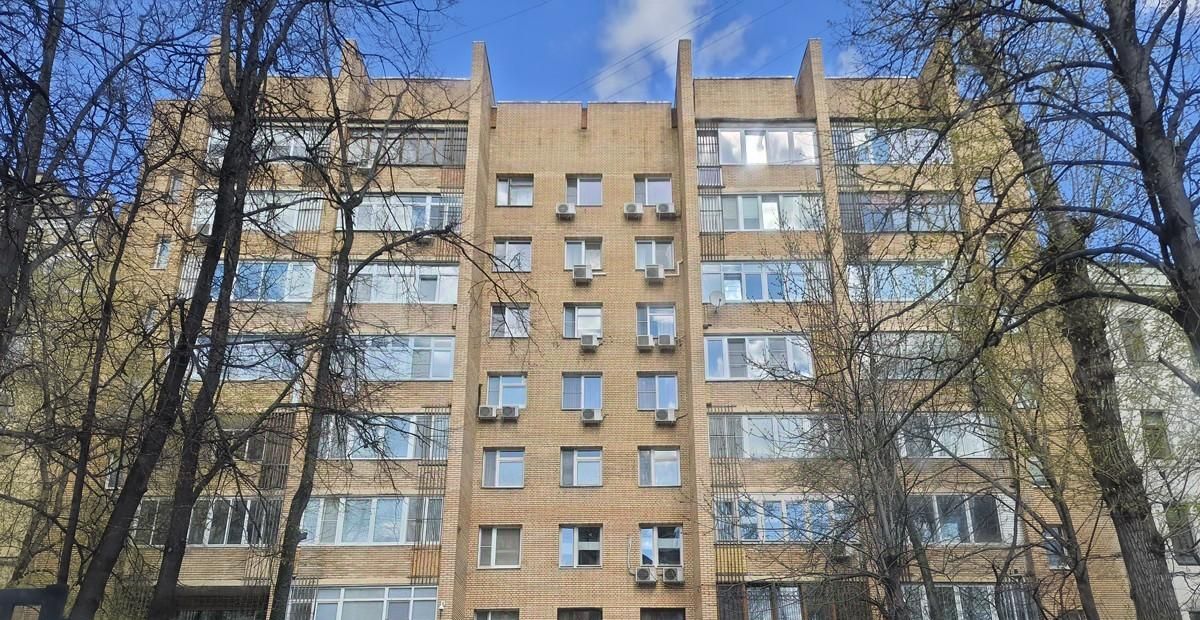 Сдаю 3-комнатную квартиру на Гагаринский переулок, 26, метро Арбатская (Арбатско-Покровская линия), г. Москва