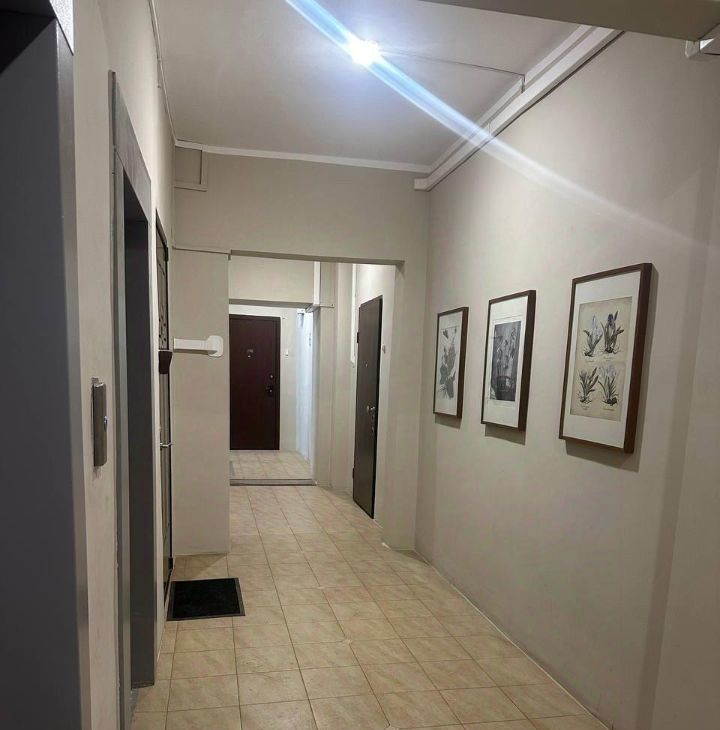 Сдаю 2-комнатную квартиру на Кутузовский проспект, 4/2, метро Смоленская (Арбатско-Покровская линия), г. Москва