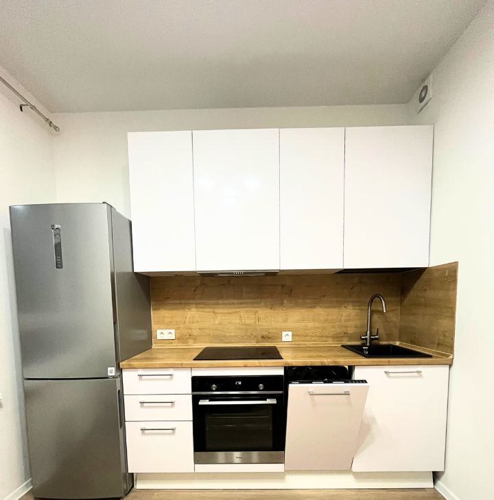 Снять 1-к квартиру на улица Алхимовская, 1к4, метро Бунинская аллея, г. Москва