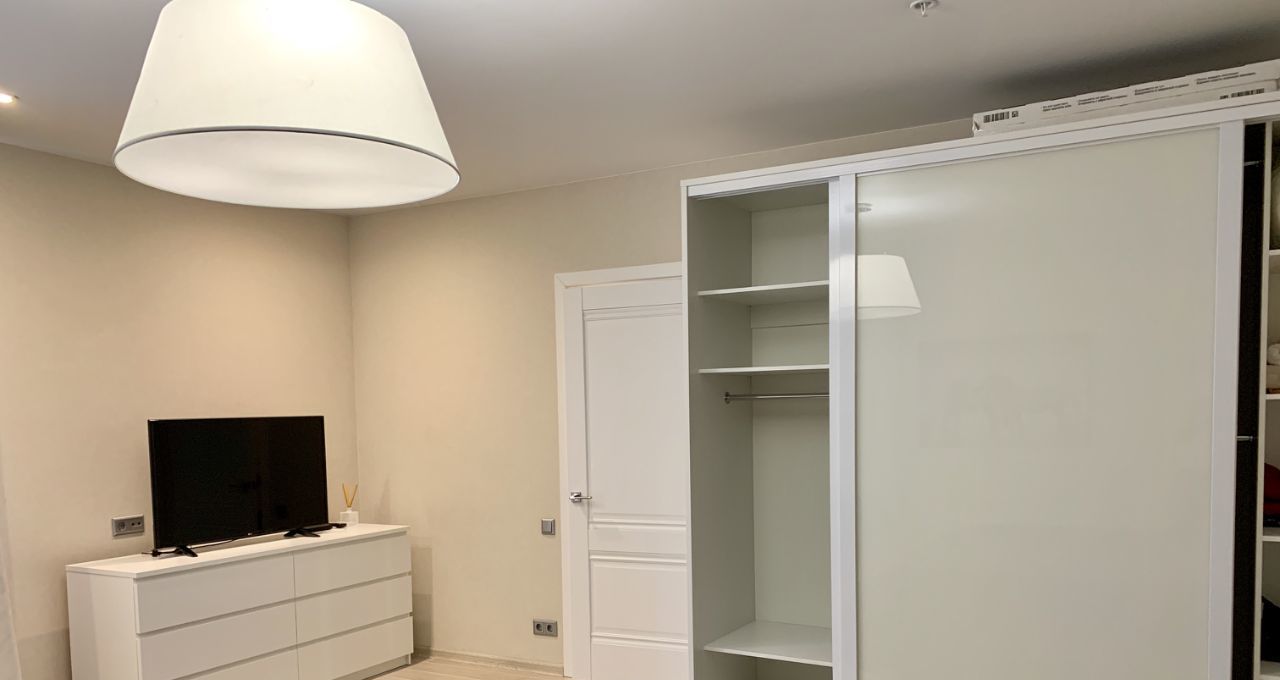 Сдается однокомнатная квартира на Хорошевское шоссе, 12к1, метро Улица 1905 года, г. Москва