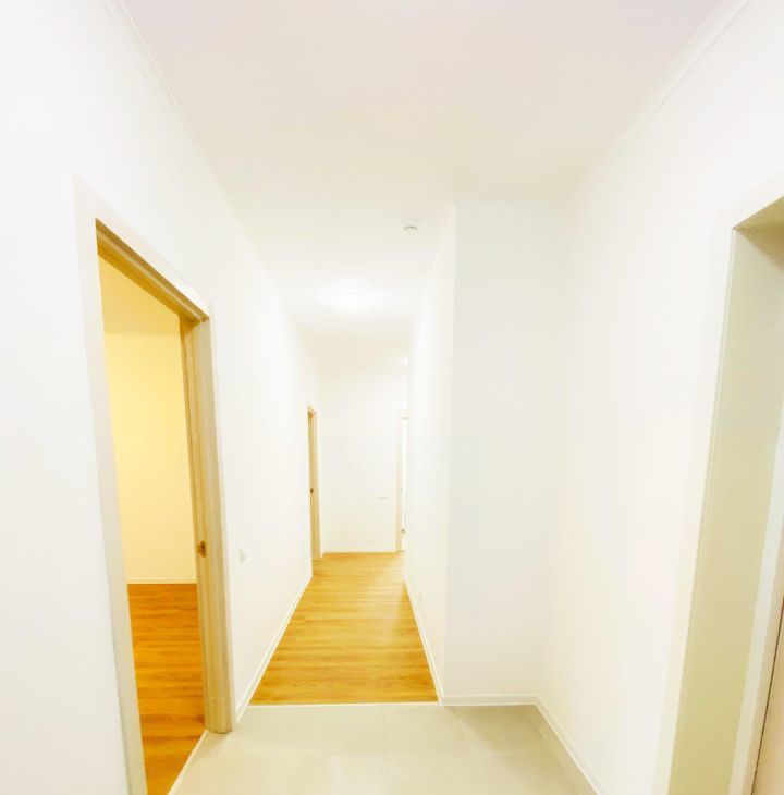 Сдается трехкомнатная квартира на улица Генерала Глаголева, 5К1, метро Хорошёвская, г. Москва