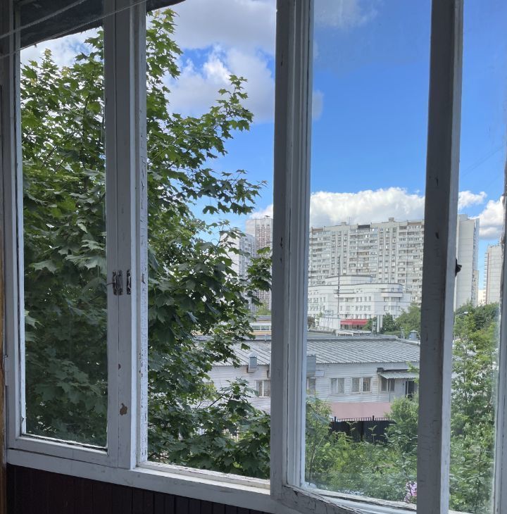 Снять двухкомнатную квартиру на переулок 3-й Митинский, 5, метро Митино, г. Москва