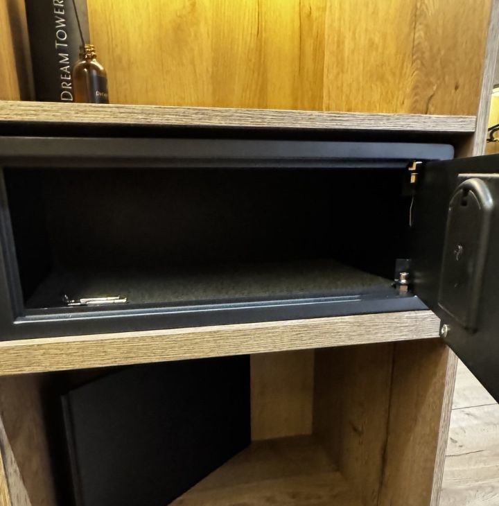 Сдам 3к квартиру на проспект Андропова, 9/1к1, метро Технопарк, г. Москва