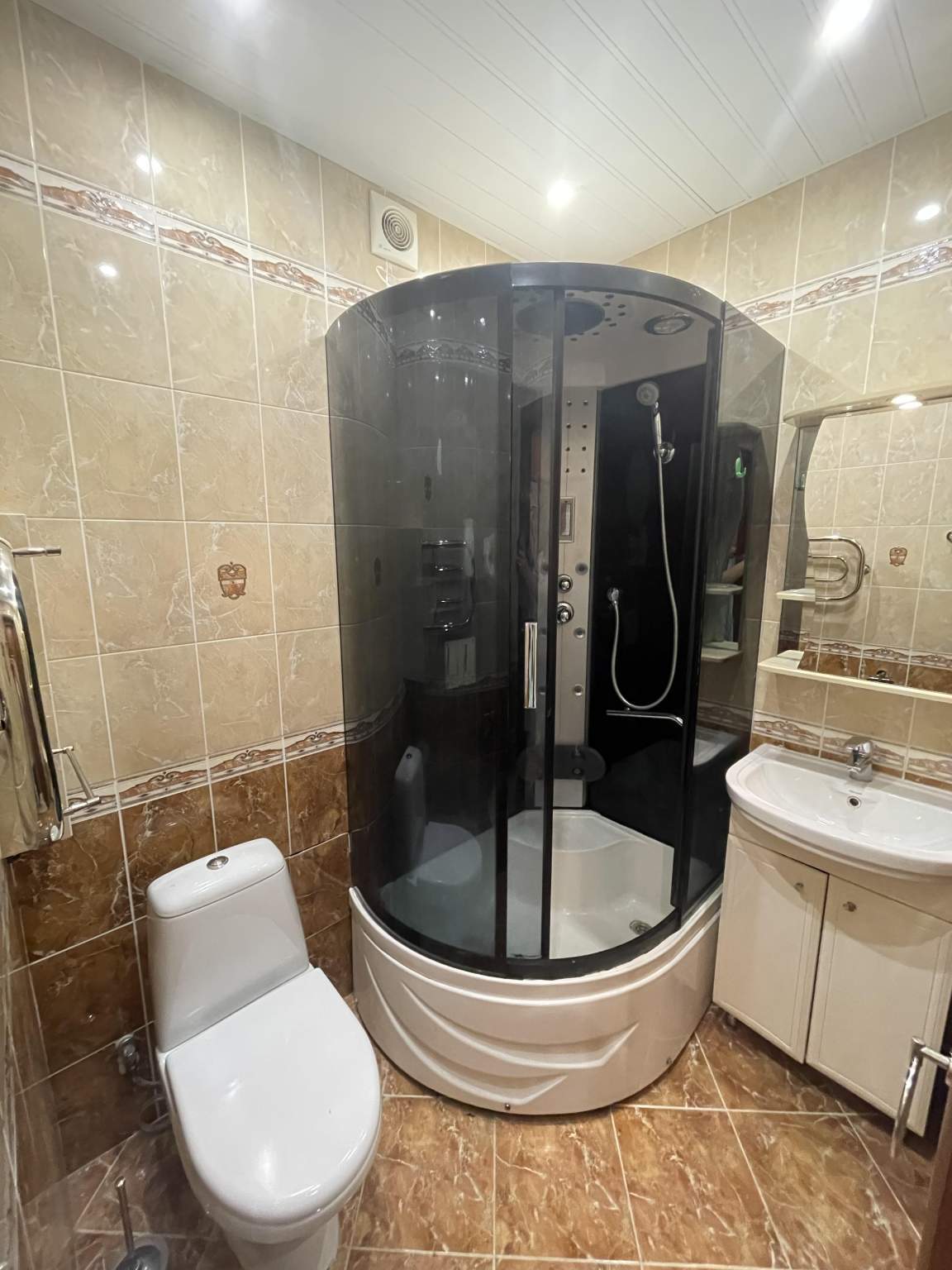 Сдается 3к квартира на г Москва, б-р Генерала Карбышева, д 5 к 3, г. Москва