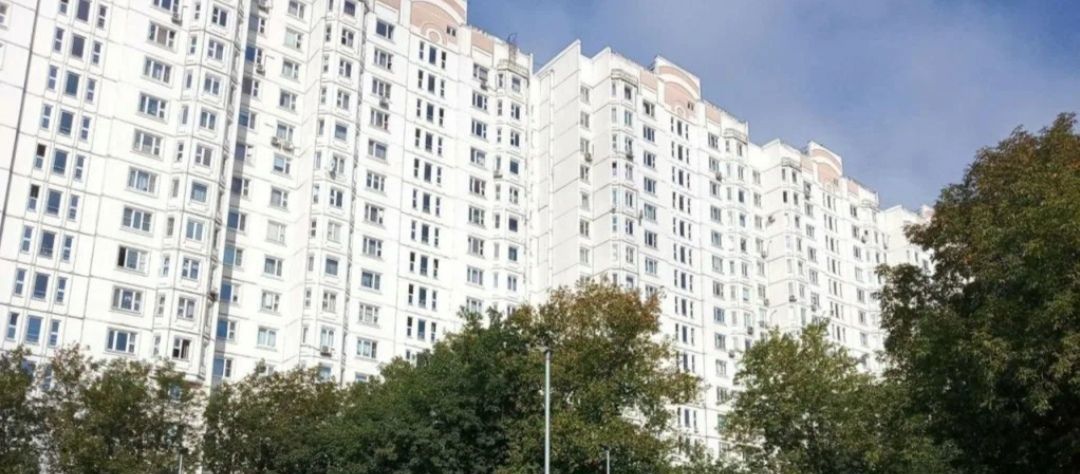 Снять однокомнатную квартиру на Сколковское шоссе, 13, метро Кунцевская, г. Москва