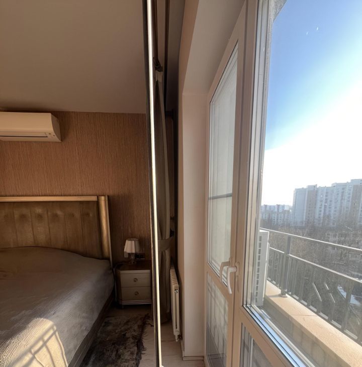 Сдаю 3-к квартиру на улица Гришина, 16, г. Москва