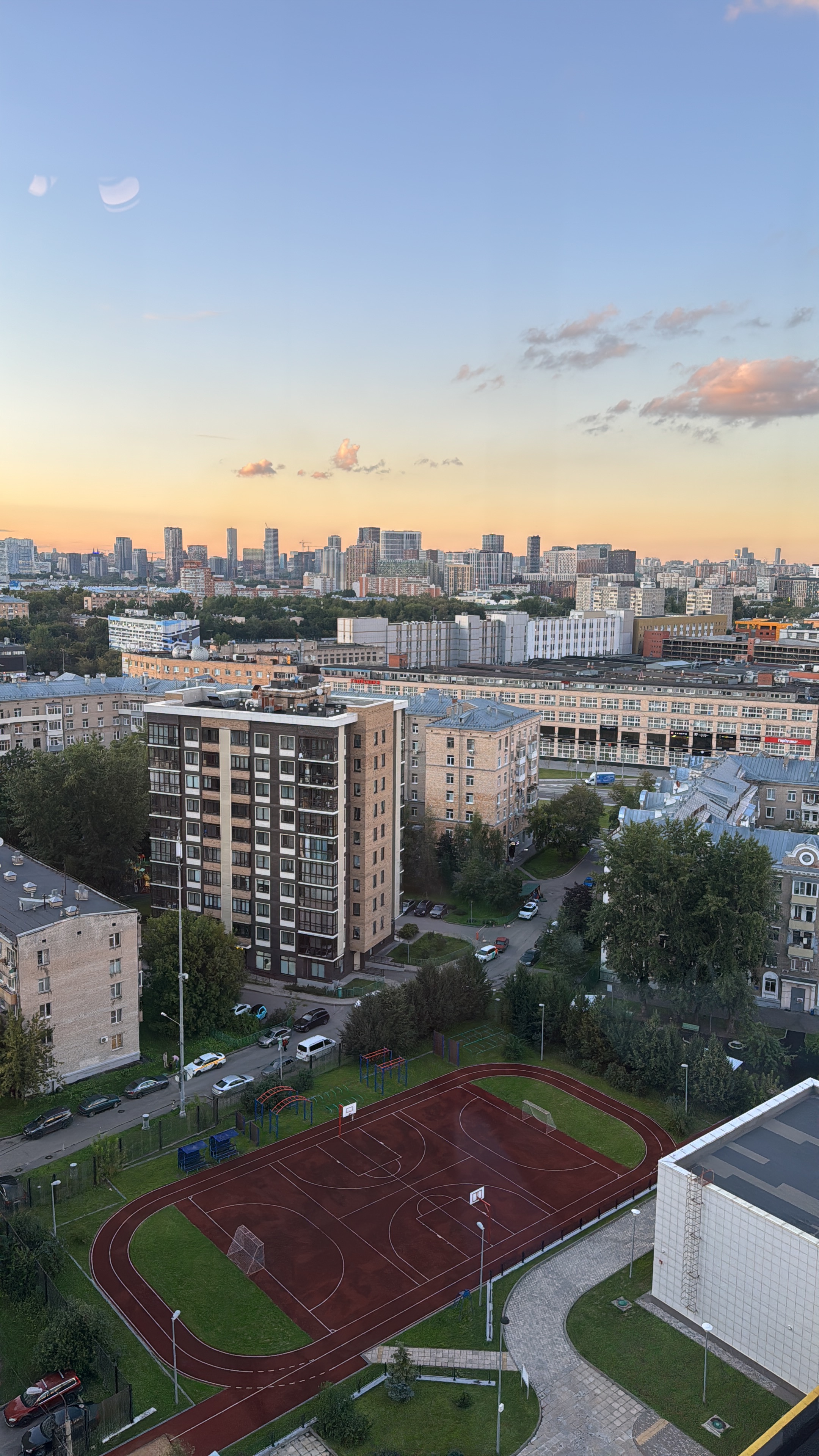 Аренда 2-комнатной квартиры на г Москва, ул 3-я Филевская, д 6 к 2, метро Багратионовская, г. Москва