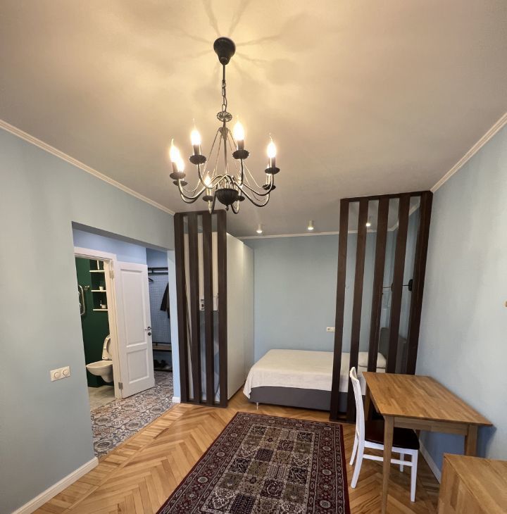 Сдаю 1-комнатную квартиру на Скатертный переулок, 7, метро Александровский сад, г. Москва