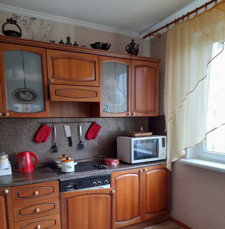 Аренда 3х-комнатной квартиры на Сивашская улица, 7к2, метро Варшавская, г. Москва