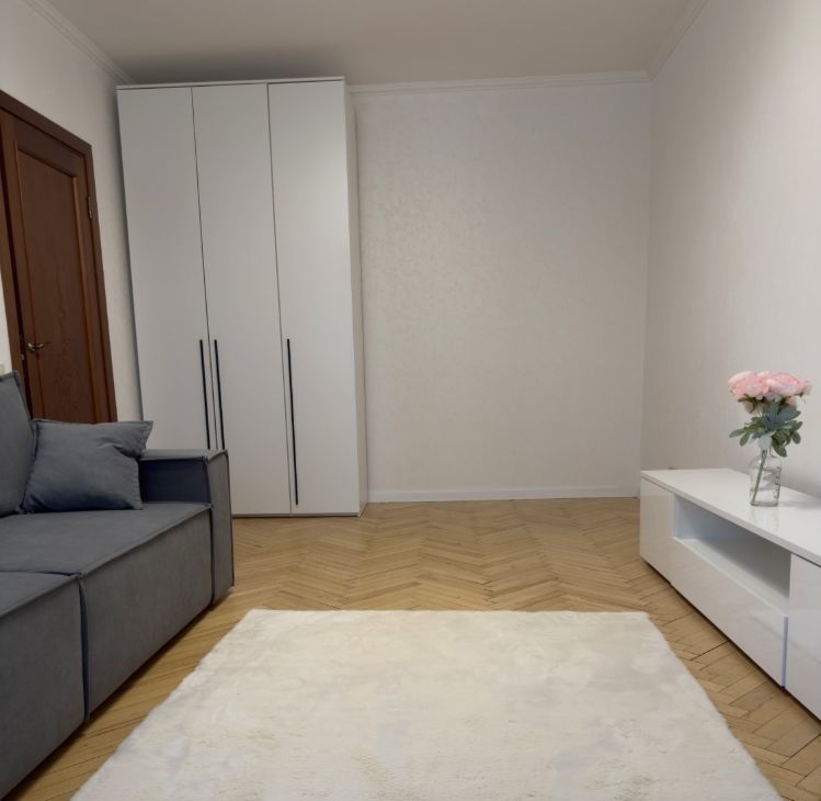 Снять 1-комнатную квартиру на 7кВ, метро Каховская, г. Москва