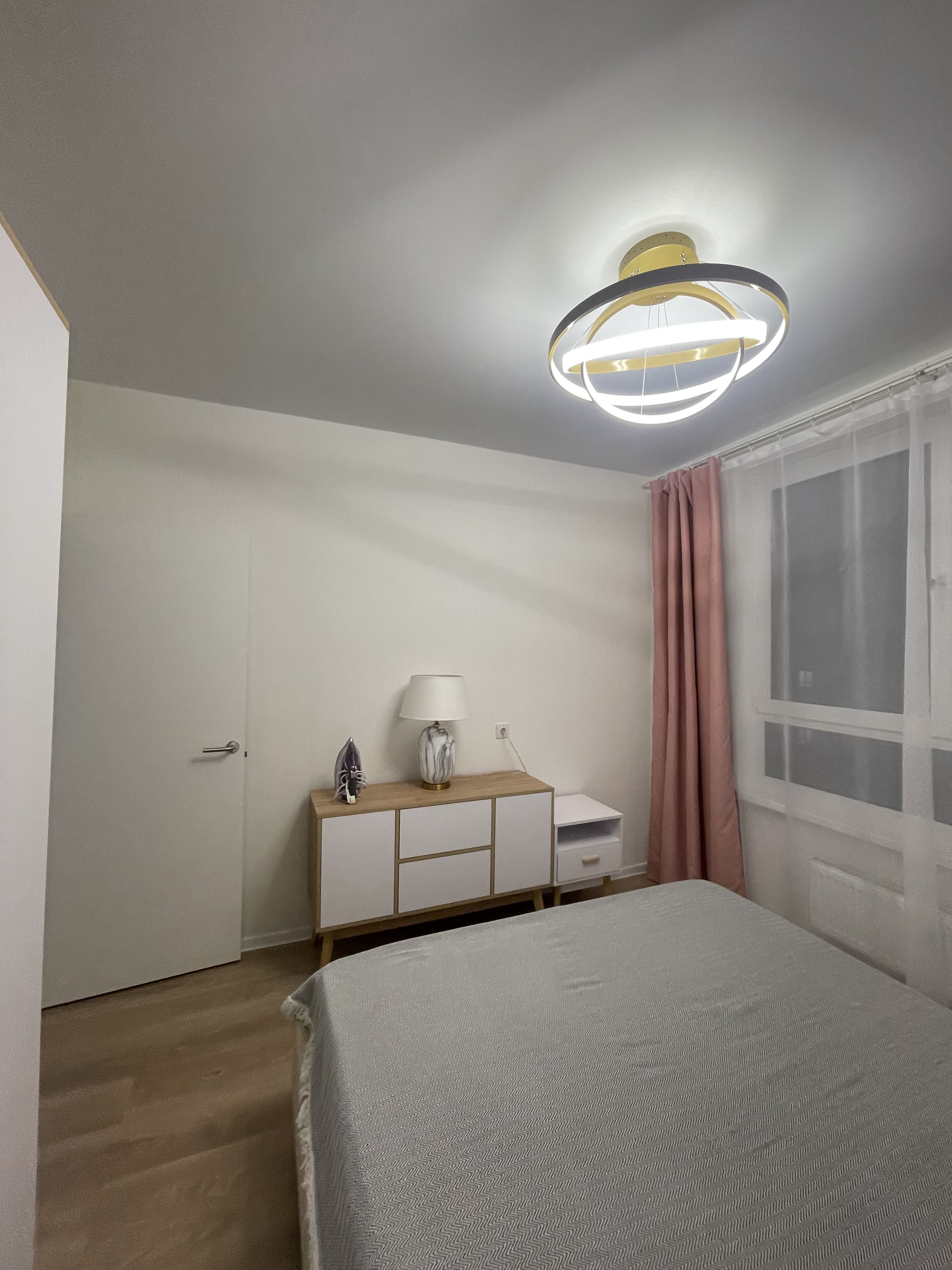 Снять 2-к квартиру на Московская обл, г Домодедово, село Ям, ул Мезенцева, д 14, метро Домодедовская, г. Москва