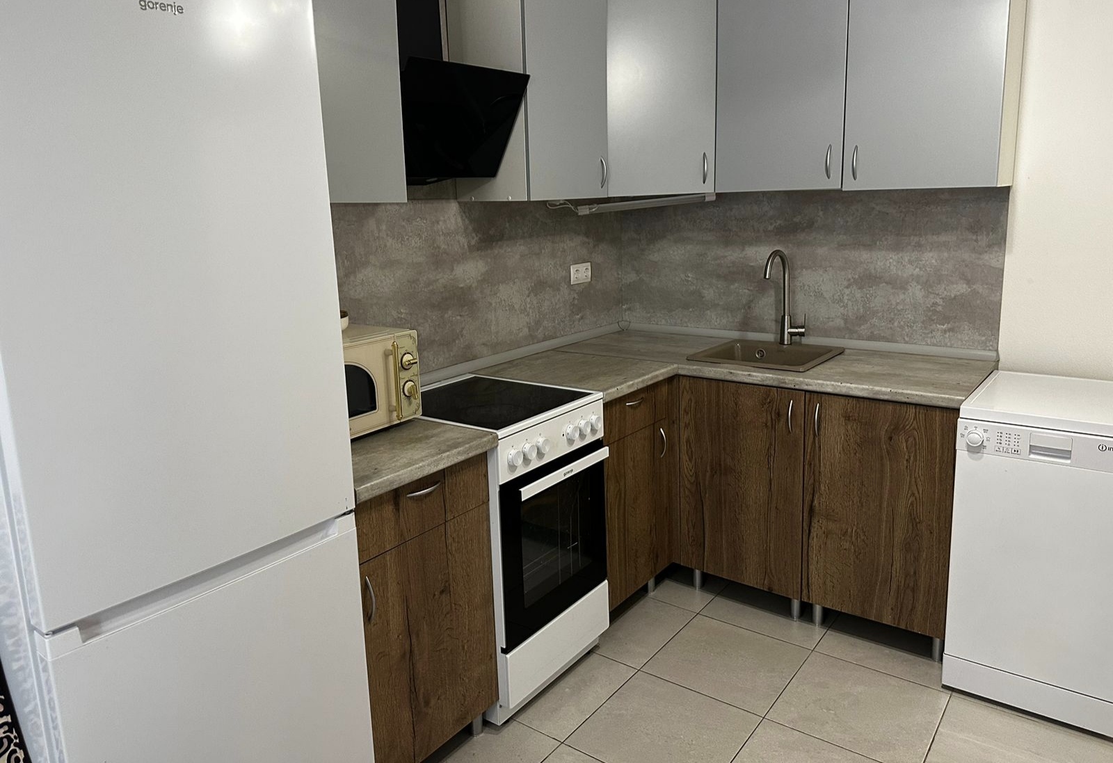 Аренда 1-к квартиры на г Москва, ул Новохохловская, д 15 стр 1, метро Нижегородская, г. Москва